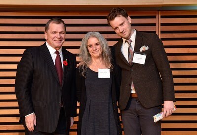 Frank McKenna, Deputy Chair, TD Bank Group, congratulates author Joanne Schwartz and illustrator Sydney Smith as the joint winners of the 2018 TD Canadian Children’s Literature Award for their book, Town Is By The Sea. Schwartz and Smith will split the top prize of $50,000, the largest cash prize in Canadian children’s literature. As part of The Ready Commitment, this year’s prize from TD was increased from $30,000 to help provide greater support to children’s authors and illustrators to continue to pursue their talent. (CNW Group/TD Bank Group) Frank McKenna, Deputy Chair, TD Bank Group, congratulates author Joanne Schwartz and illustrator Sydney Smith as the joint winners of the 2018 TD Canadian Children’s Literature Award for their book, Town Is By The Sea. Schwartz and Smith will split the top prize of $50,000, the largest cash prize in Canadian children’s literature. As part of The Ready Commitment, this year’s prize from TD was increased from $30,000 to help provide greater support to children’s authors and illustrators to continue to pursue their talent. (CNW Group/TD Bank Group)
