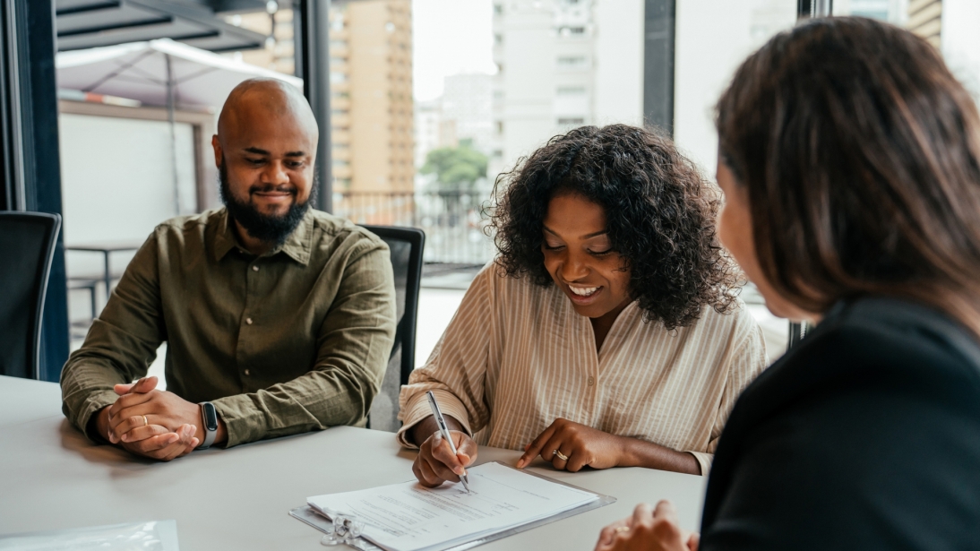 Header Renewing a mortgage in 2025 Ask these 4 questions