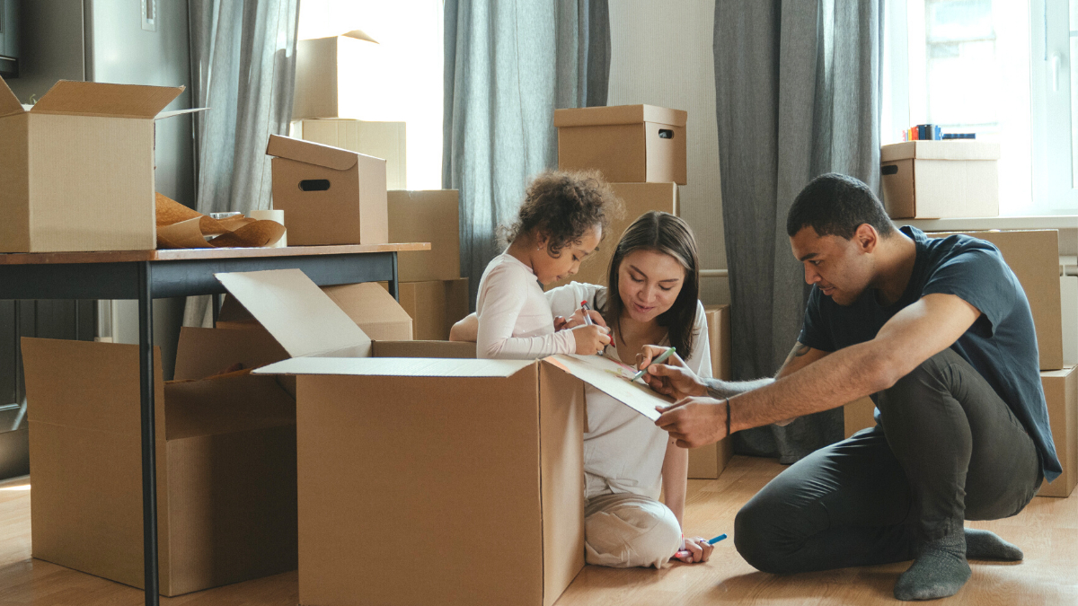 9 Essentials for Those Looking to Purchase Their First Home