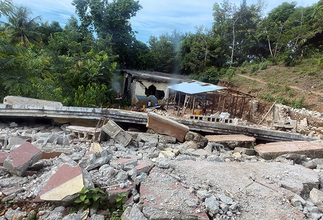 Hope for Haiti helps to rebuild homes destroyed by the earthquake in Haiti